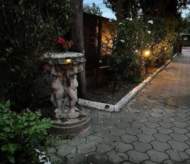 Calea Sever Bocu Villa | Vila Toscana