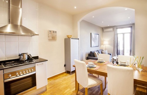 Sant Antoni Apartment | Viladomat Eixample Apartment