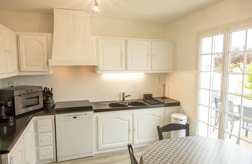 Saint-Martin-de-Re Villa | Villa 1 min from the beach, very close to shops and the heart of the village