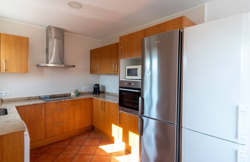 Los Delfines Villa | Villa 11 people + Pool + Barbecue + Descent to the beach