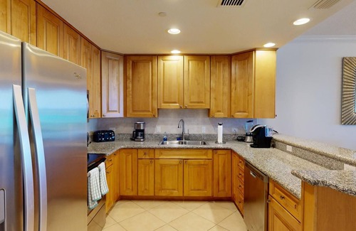 Seven Mile Beach Villa | Villa 11, Second floor, 3 bedroom, 3 bathroom, oceanfront, fully equipped.