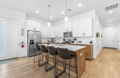 Bloomington House | Villa #18 at Bloomington Country Club townhouse