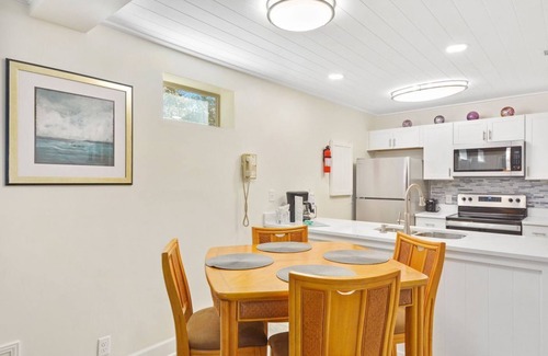 Jekyll Island Condo | Villa 290 - updated condo with gorgeous ocean views