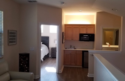 Bonita Springs Villa | Villa 3 bedroom 3 bath with private pool near Coconut Mall Estero FL.