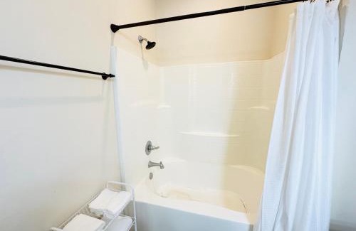 Pine Grove Apartment | Villa 3