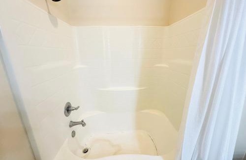 Pine Grove Apartment | Villa 3