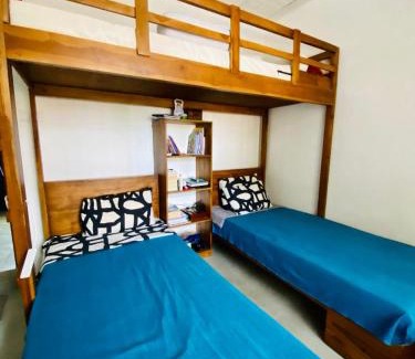 Jambugasmulla House | Villa 316 - Cozy Beach Vibe Family Home - 20 min to Colombo