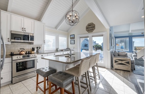 Bald Head Island House | Villa 36-3BR/3BA Oceanview Villa steps to the beach & Bald Head Island Club.