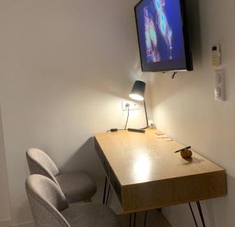 Villenave-d'Ornon Bed & Breakfast | Villa 37
