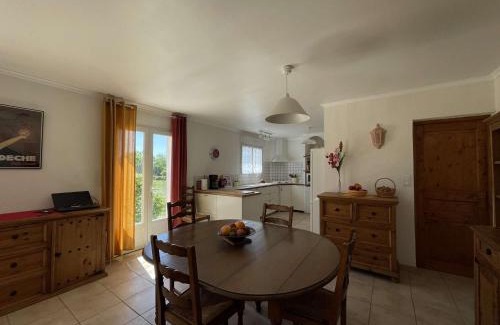 Orgnac-l'Aven House | Villa 4 pers avec piscine privée, grand terrain, animaux admis, WiFi, Orgnac l'Aven - FR-1-382-207