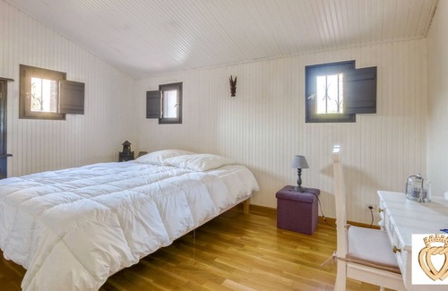 Saint-Hilaire-de-Riez Villa | Villa 5 Pièces Avec Piscine Chauffée Privée à 6 mn des Mouettes et Parée Préneau