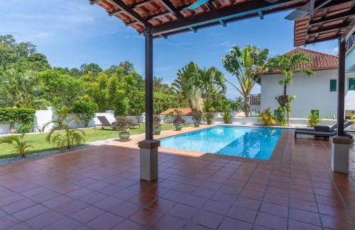 Kampung Kedawang Villa | Villa 6 - Private Pool WOW Holiday Homes