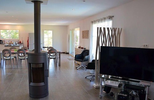Merindol-les-Oliviers House | Villa 6P. with heated pool, in Mérindol-les-Oliviers, Drôme provençale
