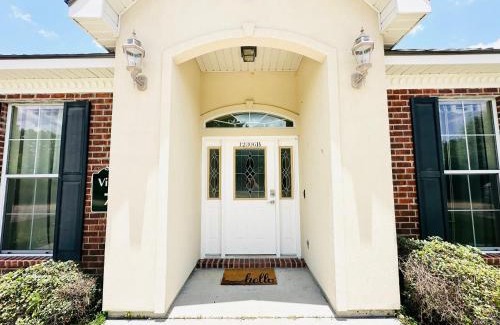 Pine Grove Apartment | Villa 7