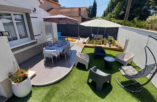 Les Bormettes Villa | Villa 800 m from the sea, south-facing terrace and swimming pool