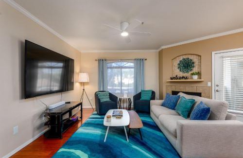 North Scottsdale Apartment | Villa Acacia condo