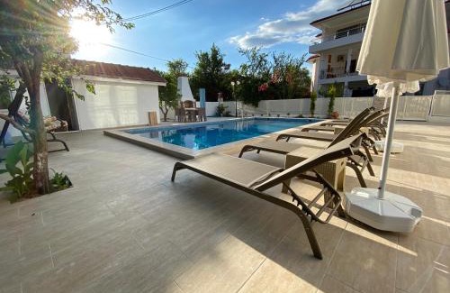 Dalyan City Center Villa | Villa Acar - 4 Bedroom Villa in Dalyan Center, Private Pool&Garden