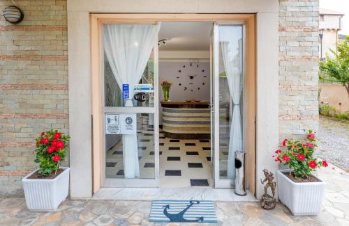 Pietra Ligure Hotel | Villa Adriana