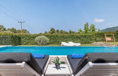 Alikias Villa | Villa Aelia by Kardous
