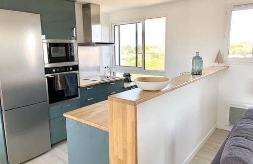 Plouescat House | Villa Aezhenn, 2 steps from Plouescat's most beautiful beach, sea view