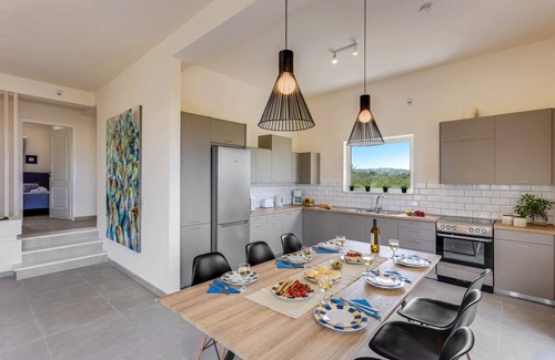 Maleme Villa | Villa Aggeliki by Villa Plus