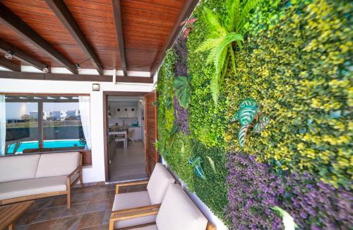 Playa Blanca Villa | Villa Alba