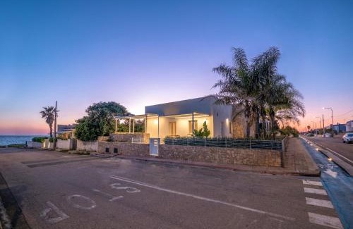 Torre Suda House | VILLA ALMA Sea house