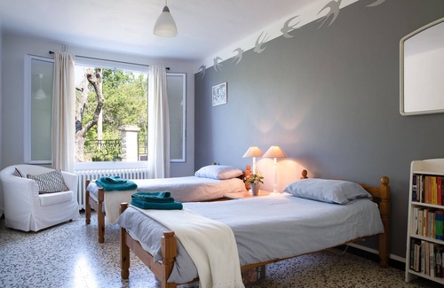 Reillanne Villa | Villa Amande: On Edge Of Historic Reillanne, Provence Alpes Côte D'Azur, France