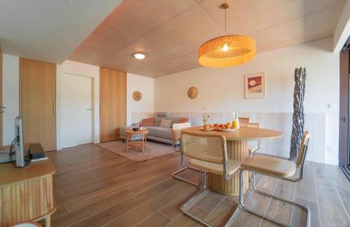 Carnon-Plage Apartment | Villa Ananda - Chandra - Un havre de paix entre mer et étangs