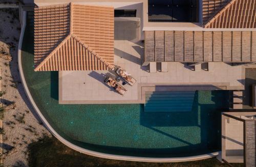 Skotino Villa | Villa Anassa - Luxurious 4-Bedroom Villa with Private Pool by Temma Villas