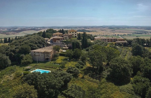 Radi House | VILLA and FARM OF RADI SIENA TUSCANY CHARMING APT OCA 2/3 AIR COND WIFI POOL