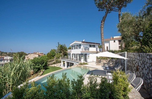 Sant'Agata sui Due Golfi Villa | Villa Andrilla: Infinity Pool by Feeling Italy