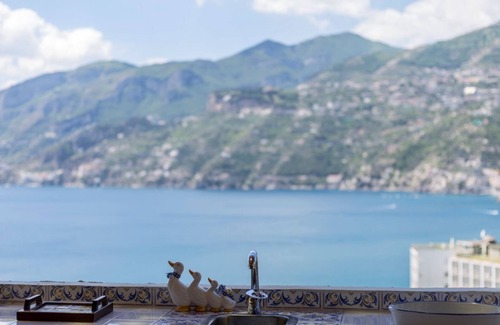 Maiori Villa | Villa Angel, Relaxing Sea Villa Near the Beach, maxi jacuzzi, views and parking
