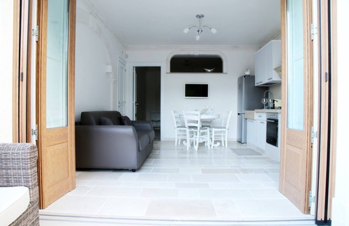 Selva di Fasano Apartment | Villa Angelina, 1st floor right 4 people superior