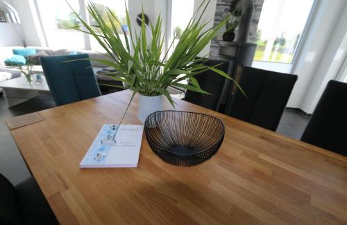 Trent House | Villa Ankerplatz