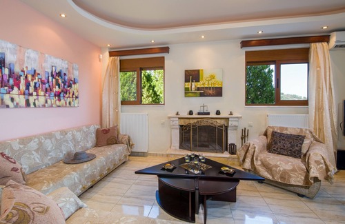 Stalos Villa | Villa Anna with Pool in Chania Crete