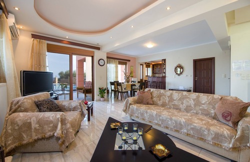 Stalos Villa | Villa Anna with Pool in Chania Crete