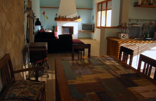 Sarteano Villa | Villa 'Anni '50' with Private Garden and Wi-Fi