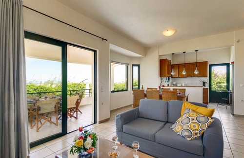 Maleme Villa | Villa Anni by Villa Plus