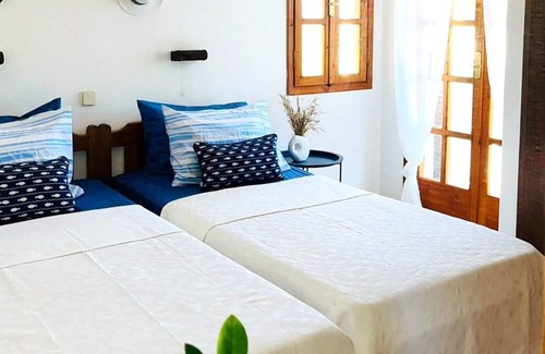 Milatos Apartment | Villa Antonia - Leucothea Apt.6