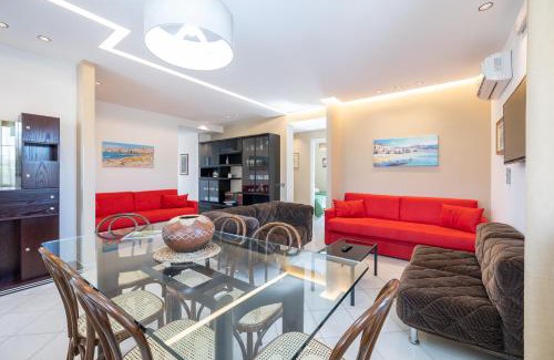 Piana Calzata House | Villa Arvilla with Private POOL