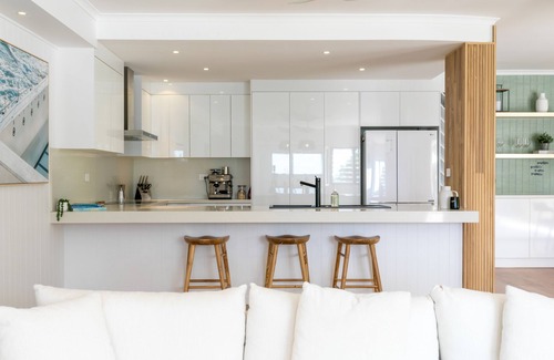 Coolum Beach Villa | Villa at Little Bays