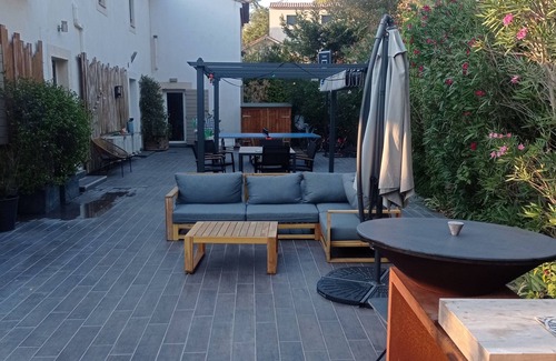 Cabries Villa | Villa au Calme Avec Piscine Entre Aix et Marseille