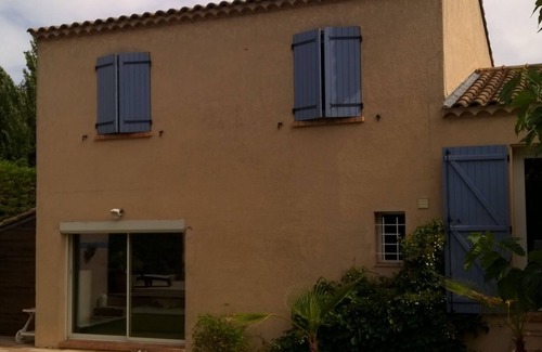 Lamanon Villa | Villa Avec Piscine Pour 4 à 8 Personnes à Deux pas de Salon de Provence