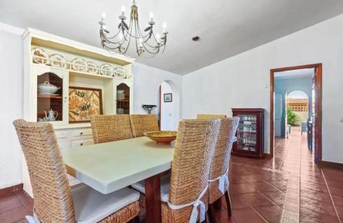 Parque Holandes House | Villa Aventura