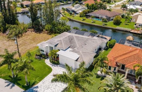 Pelican Villa | Villa Aviator