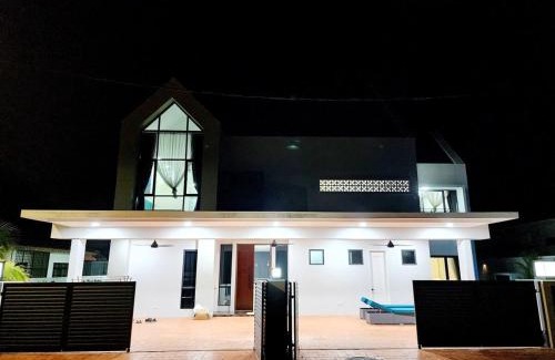 Ayer Keroh Villa | Villa Ayer Keroh Swimming Pool by DefineSuite