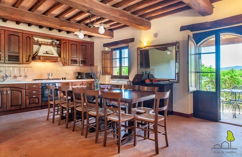 Bivio Lugnano Villa | Villa Badia, spacious villa with private infinity pool