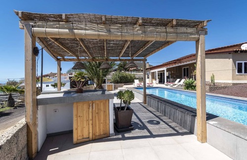 Granadilla de Abona Villa | Villa Bella Summary:
