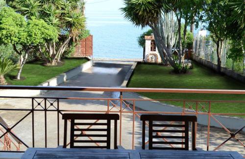 Koutsoupia House | VILLA BELLA LOUKISIA